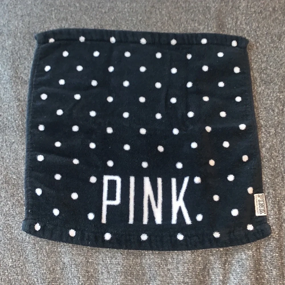 Victoria’s Secret PINK 3pc. Polka Dot Towel Bundle - Picture 5 of 12
